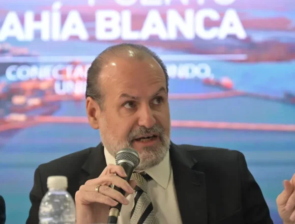 multimedia.grande.8fd88f8e0be68b84.RmVkZXJpY28gU3VzYmllbGxlcy5fZ3JhbmRlLndlYnA= Bahía Blanca | Susbielles respalda a CFK en la presidencia del PJ: “El partido necesita un reordenamiento”