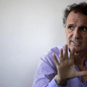 Katopodis convoca a un apagón nacional en rechazo a los tarifazos de Milei