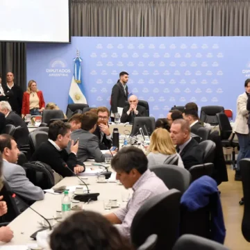 Arranca el debate por el Presupuesto 2025 con tensiones por la ausencia de Caputo