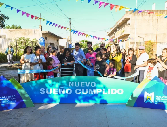 Malvinas Argentinas | Nardini inauguró pavimento en la calle Francisco Beiró y criticó la paralización de obras