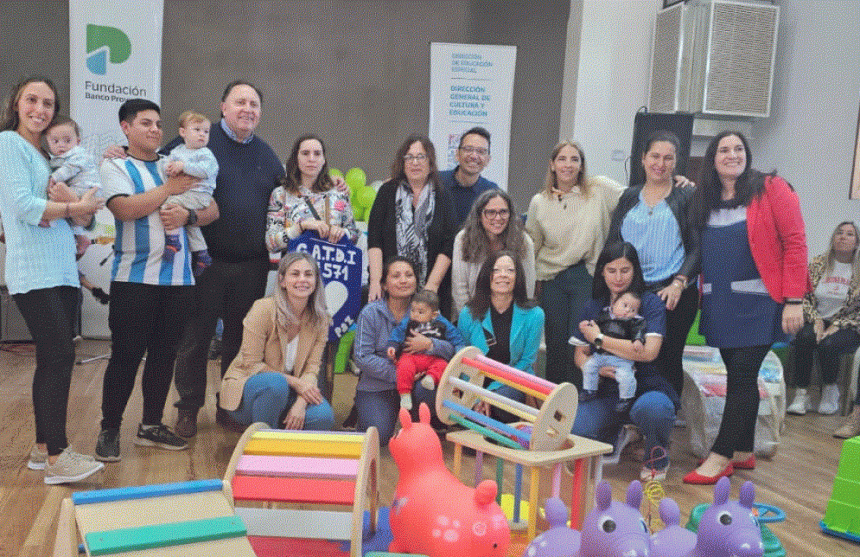 General Las Heras | Entrega de juegotecas para escuelas de educación especial