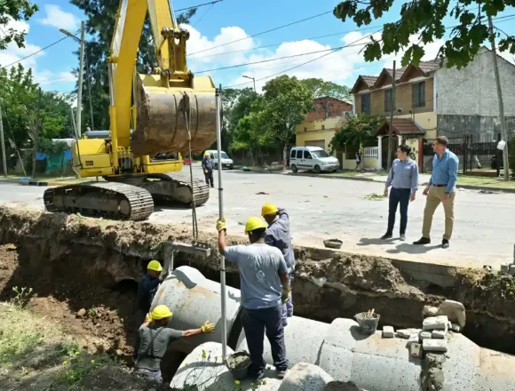 multimedia.grande.b1b6b6daa72d66df.RW4gVGllcnJhcyBBbHRhcywgTmFyZGluaSByZWNvcnJfZ3JhbmRlLndlYnA= Malvinas Argentinas | Nardini recorrió la histórica obra hidráulica que se está realizando en Tierras Altas