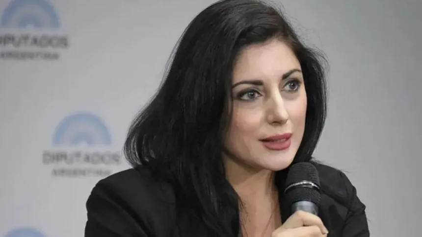 Escándalo en el fútbol argentino | Denuncian a Juliana Santillán por abuso de autoridad en relación a las SAD