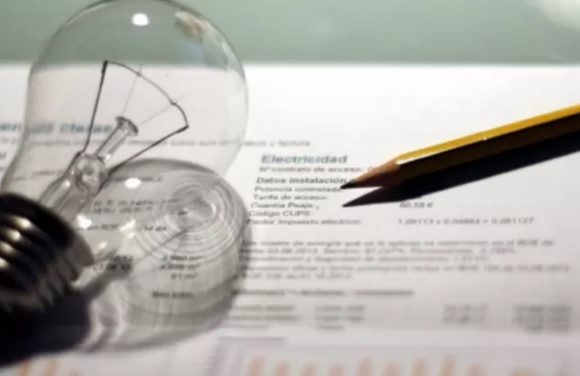 PBA | Oficializaron un aumento de en 2,5% la tarifa de luz