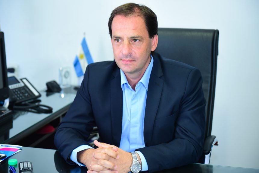 Escobar | Sujarchuk apoya la reactivación del PROCREAR y la mejora de salarios para gendarmes