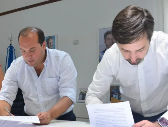 multimedia.normal.8f64981b05cb9a51.TXVuaWNpcGlvIHkgUHJvdmluY2lhIEluaWNpYW4gbGFfbm9ybWFsLndlYnA= Trenque Lauquen tendrá un nuevo Centro Comunitario de Salud Mental