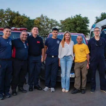 Cañuelas | Fassi se despidió de brigadistas bonaerenses que partieron rumbo a Río Negro y Neuquén