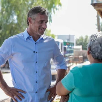 Pilar | Achával recorrió las nuevas pavimentaciones en Lagomarsino y participó de los precarnavales en Del Viso