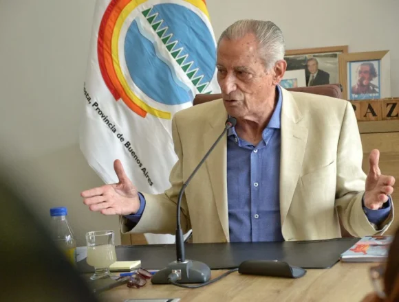 multimedia.normal.bee035d50800da8a.SnVhbiBEZSBKZXPDunNfbm9ybWFsLndlYnA= Partido de La Costa | Juan de Jesús criticó fuertemente el proyecto «Ficha Limpia»