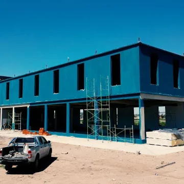 José C. Paz | Ishii supervisó la construcción de un laboratorio de medicamentos