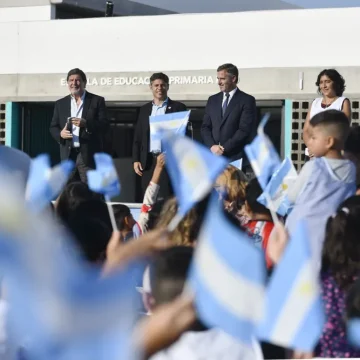 Pilar | Kicillof y Achával inauguraron el ciclo lectivo y un nuevo polo educativo