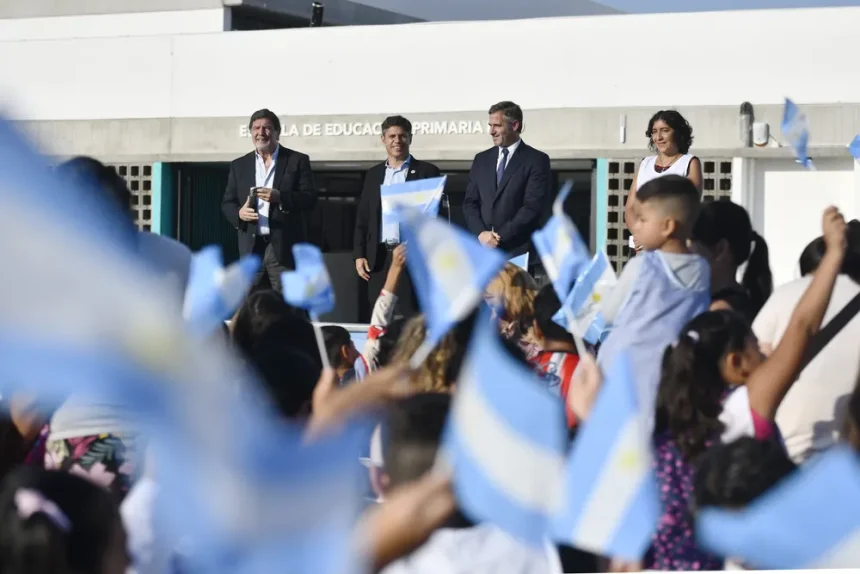 Pilar | Kicillof y Achával inauguraron el ciclo lectivo y un nuevo polo educativo