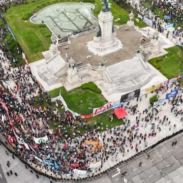 Francos acusó al kirchnerismo de desestabilizar el gobierno tras la represión en el Congreso