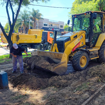 Berazategui | El Municipio realiza trabajos de limpieza y nuevas obras para mejorar el espacio público
