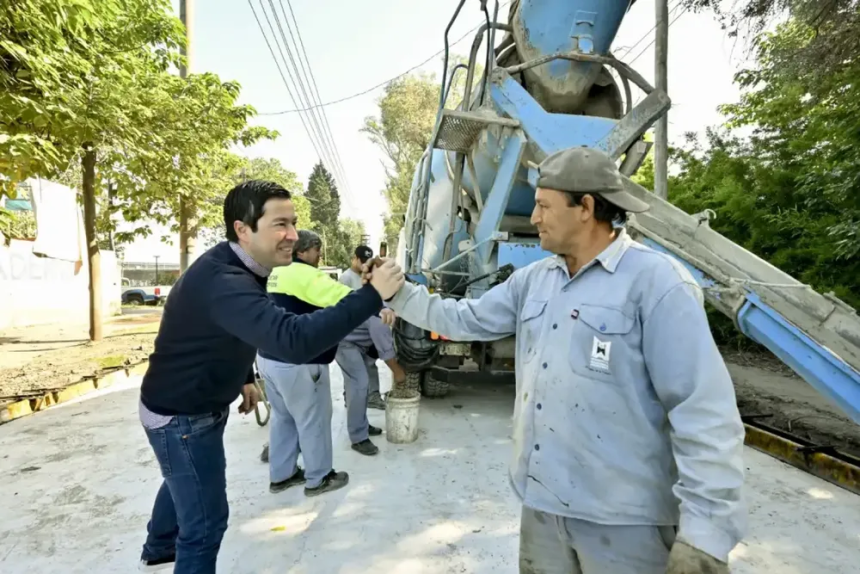 Malvinas Argentinas | Nardini recorrió los avances de la obra de repavimentación sobre la Avenida Olivos