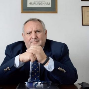 ¿Fin del curro?: De Francesco se aferra al cobro de multas con ayuda del PRO