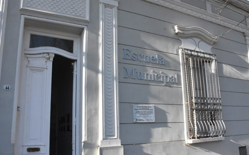 Trenque Lauquen | Realizan obras estructurales en escuelas del distrito