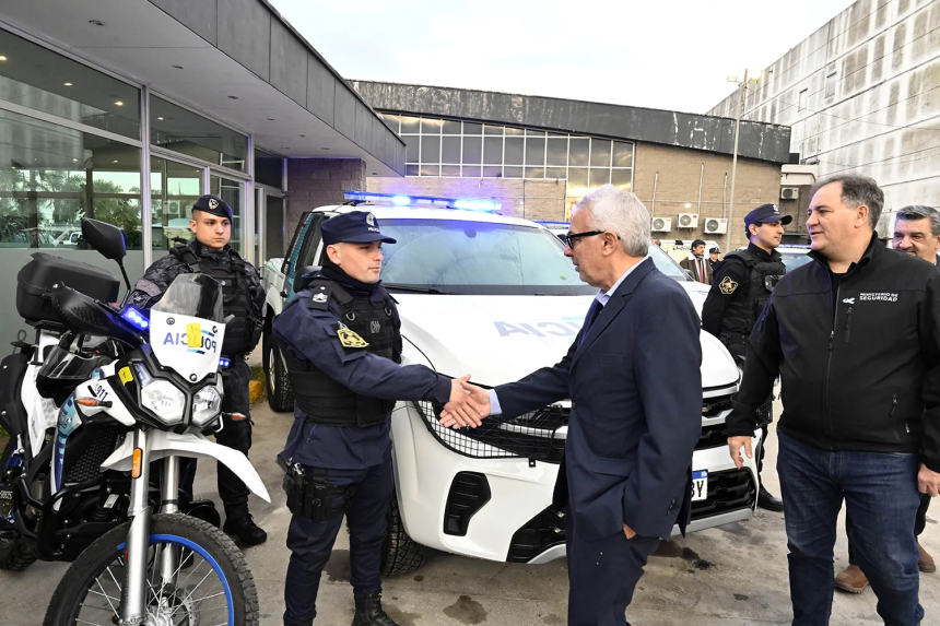 Tigre | Zamora y Alonso entregaron nuevos móviles para el Sistema de Protección Ciudadana