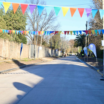 Malvinas Argentinas | Nardini inauguró importantes pavimentaciones en Grand Bourg y Pablo Nogués