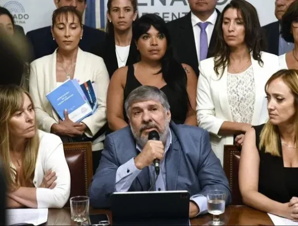 Legisladores reclaman ver a Cristina Kirchner sin autorización judicial