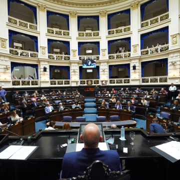 El mapa legislativo en PBA: Quiénes renuevan, cambian de Cámara o de sección