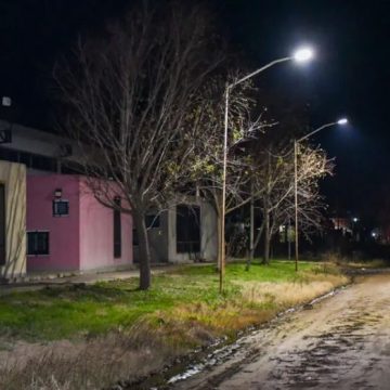 Bragado | el municipio incorporó maquinaria y sumó más de 150 luminarias LED en distintos barrios