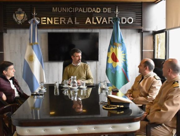 General Alvarado | comenzó la obra de gas en el natatorio y hubo reuniones por seguridad y política local