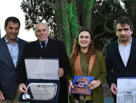 San Isidro | renovaron luminarias en Panamericana y distinguieron a Lito Vitale y Bernardo Lozier Almazán