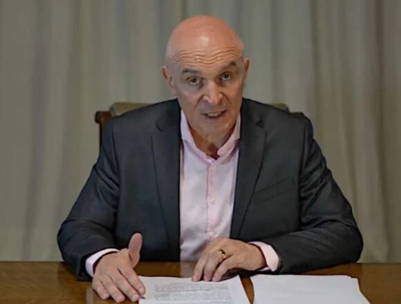 Espert negó aportes de Machado y aseguró que recibió USD 200 mil por un contrato profesional